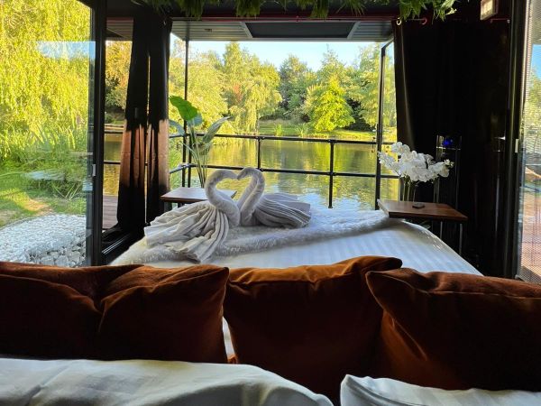 Cruiser Bed View