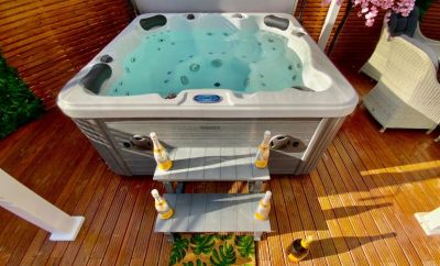 Crib Hot Tub