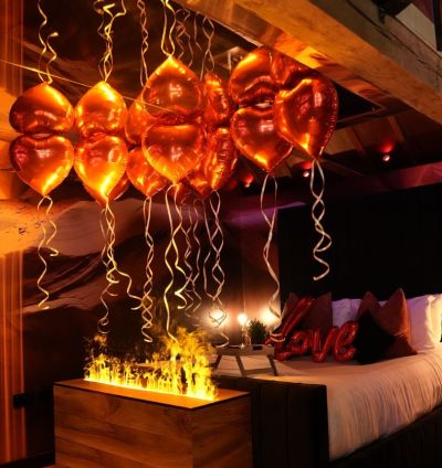 Love and Heart Balloon package in the Cave